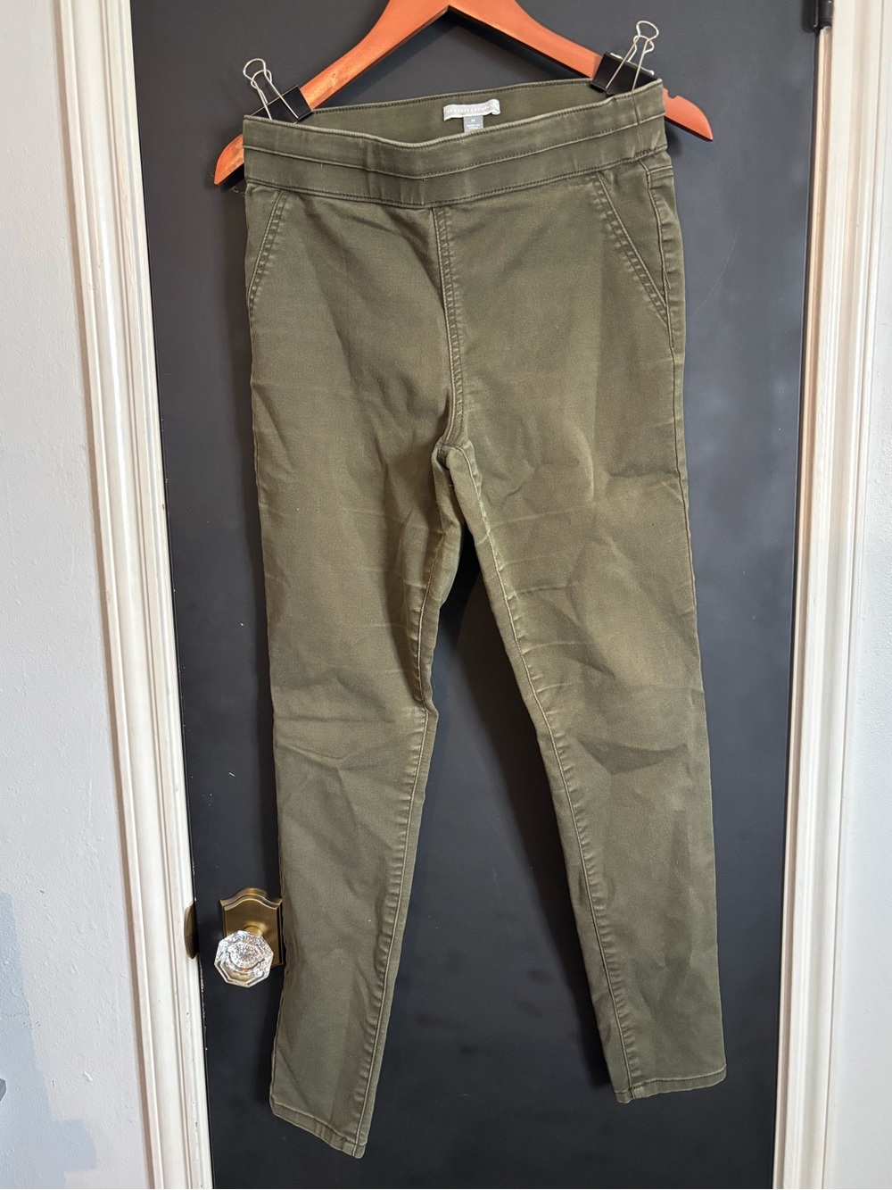 New York & Company Olive Pull-On Stretch Pants
